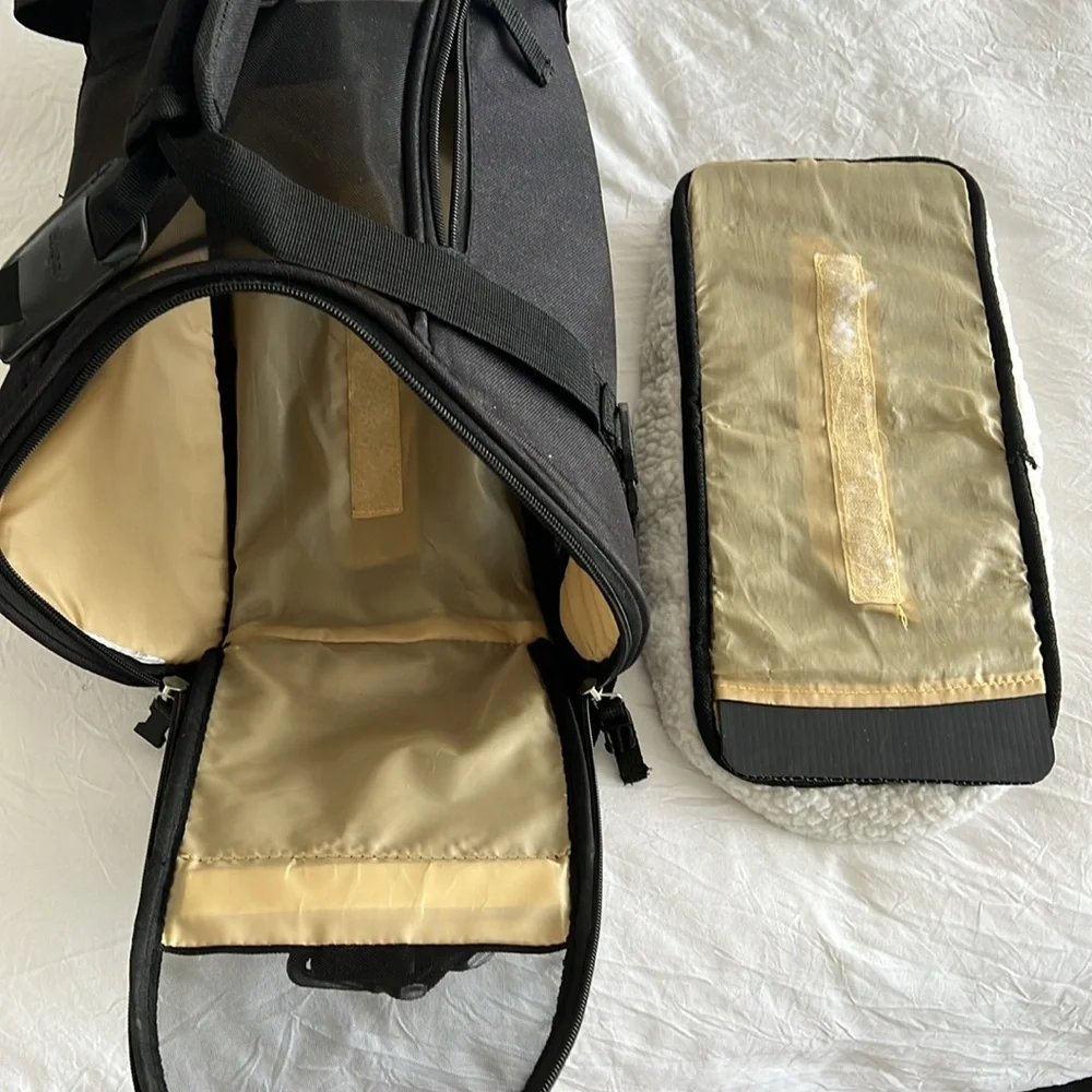 Bergan doggie travel bag.  Small.